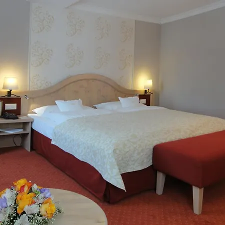 Romantik Schweizerhof Hotel