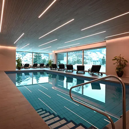 Hotel Romantik Schweizerhof 5*