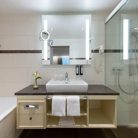Hotel Romantik Schweizerhof 5*