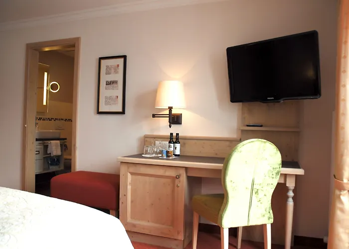 رومانتك شوايزرهوف جريندلوالد