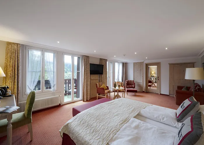 Hotel Romantik Schweizerhof 5*