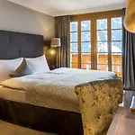 Hotell Romantik Schweizerhof 5*