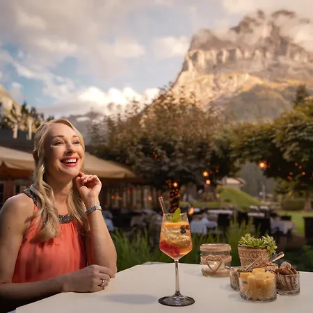 Szálloda Romantik Schweizerhof 5*